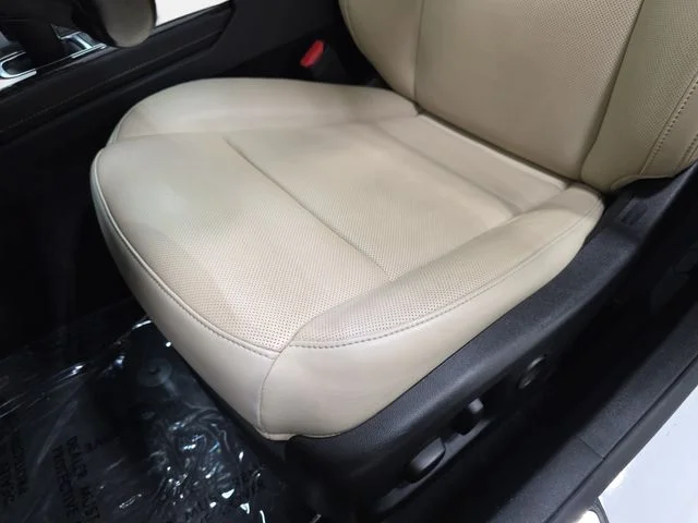 Used 2020 Summit White Cadillac Premium Luxury image 28