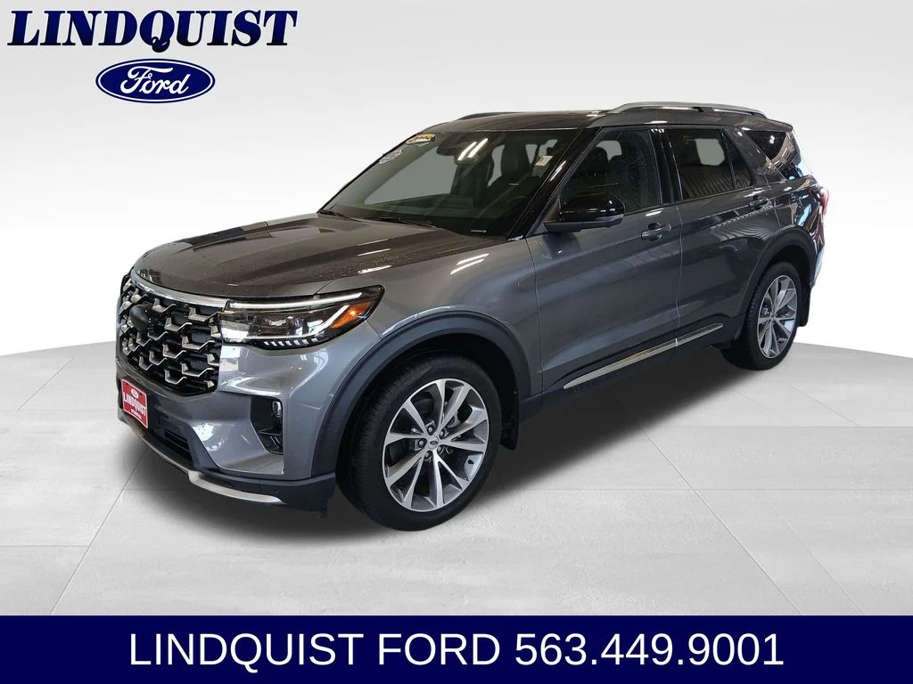 Used 2025 Gray Metallic Ford Platinum image 3