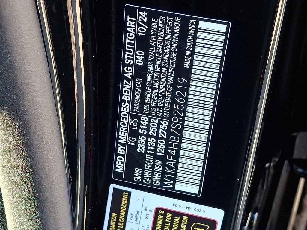2025 Mercedes-Benz C-Class Sedan C 300 - Photo 25