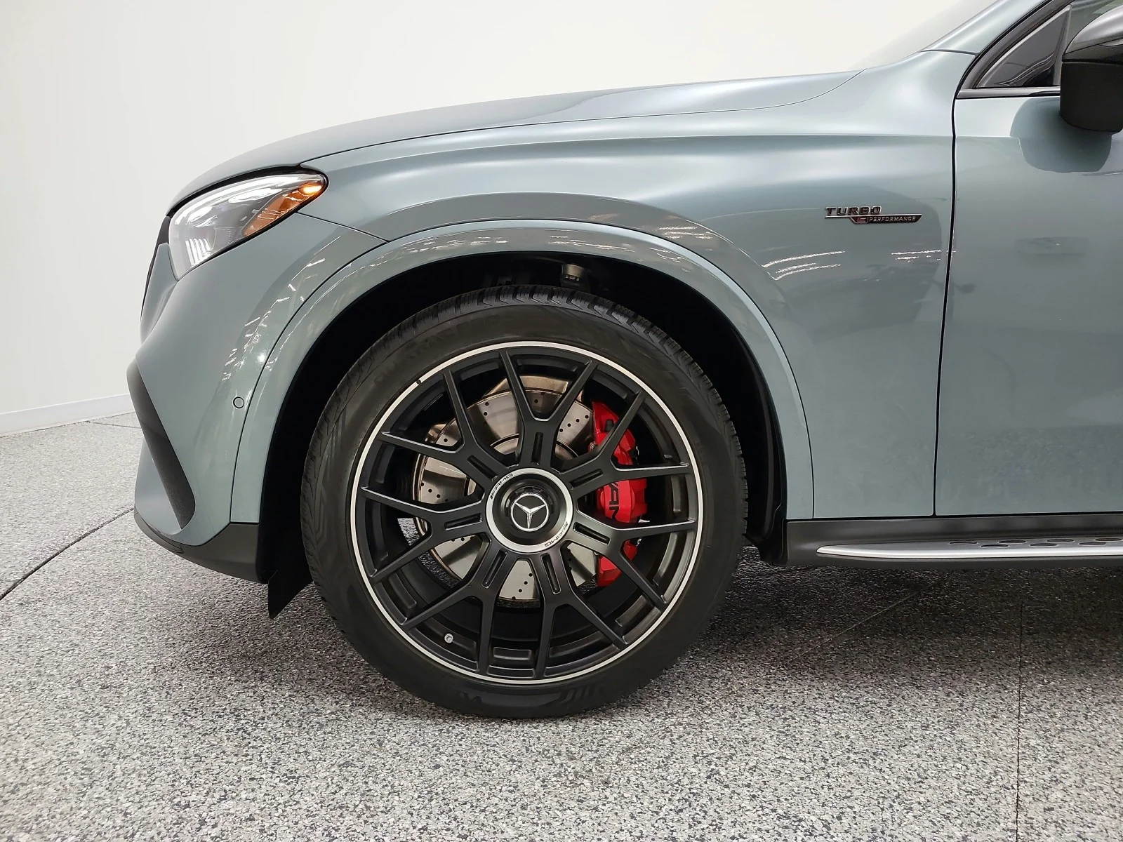 Used 2025 Verde Silver Metallic Mercedes-Benz AMG® GLC 63 S E Performance 4MATIC Coupe image 38