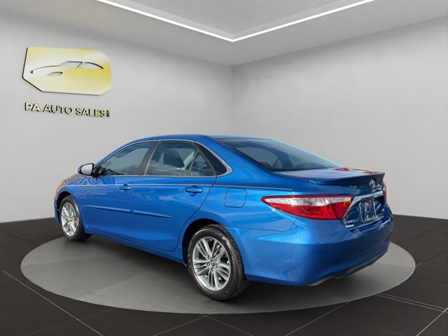Used 2017 Blue Toyota SE image 5