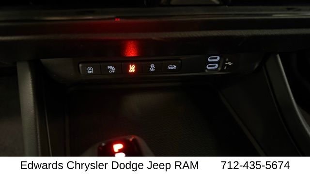 New 2026 Diamond Black Crystal Pearlcoat Dodge Scat Pack image 25