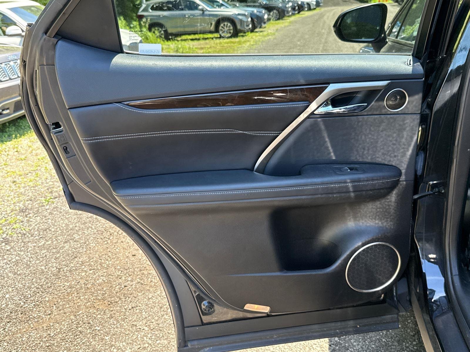Used 2019  LEXUS FSPORT image 21