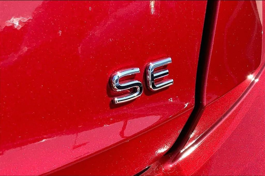 New 2026 Kings Red Metallic Volkswagen 1.5T SE image 9