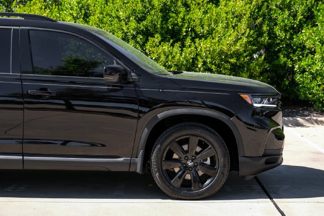Used 2025 Black Honda Black Edition image 16