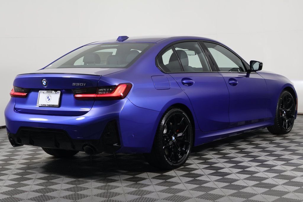 New 2026 Portimao Blue Metallic BMW 330i image 2