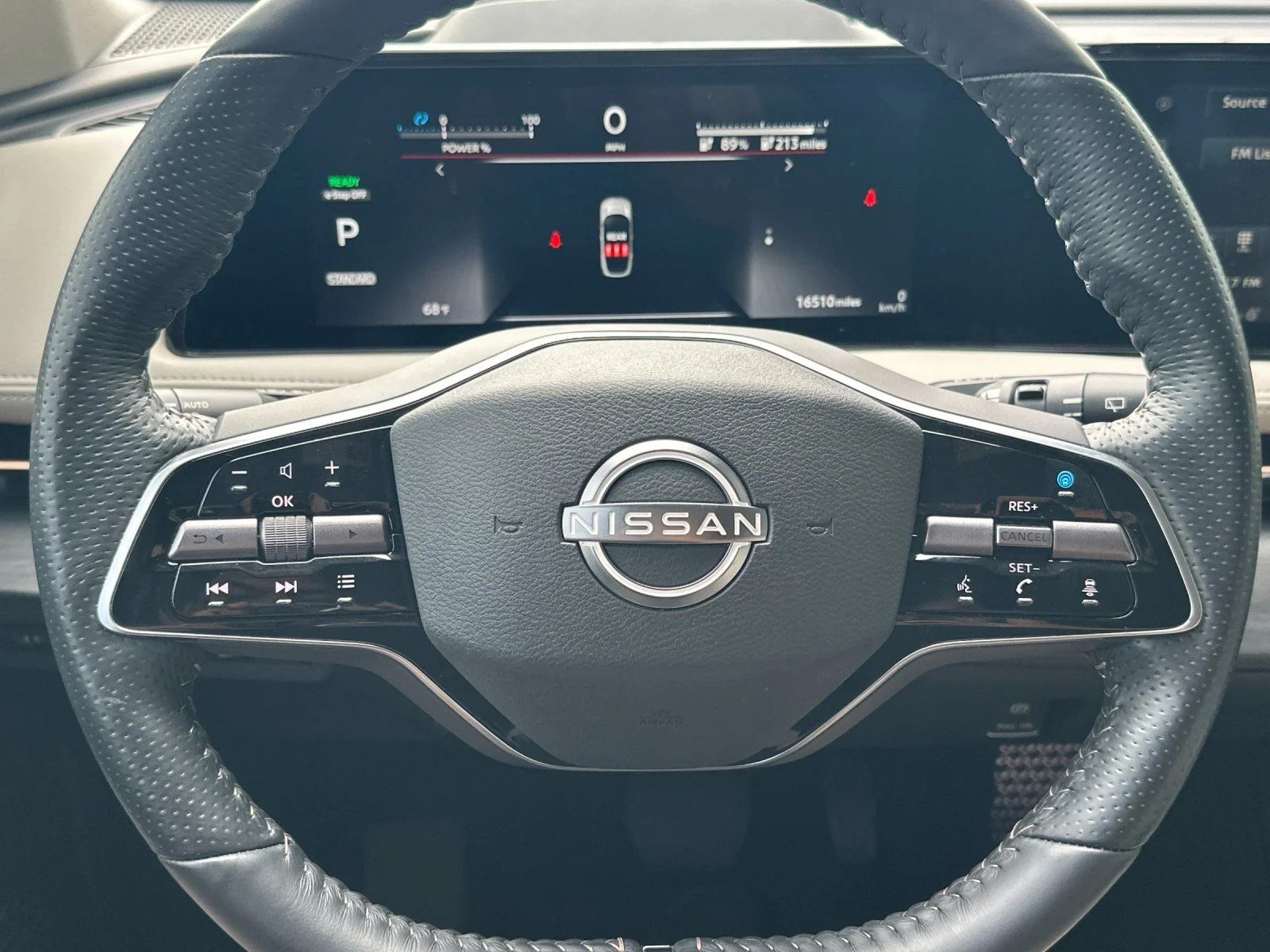 Used 2023 Black Diamond Pearl Nissan ENGAGE image 22