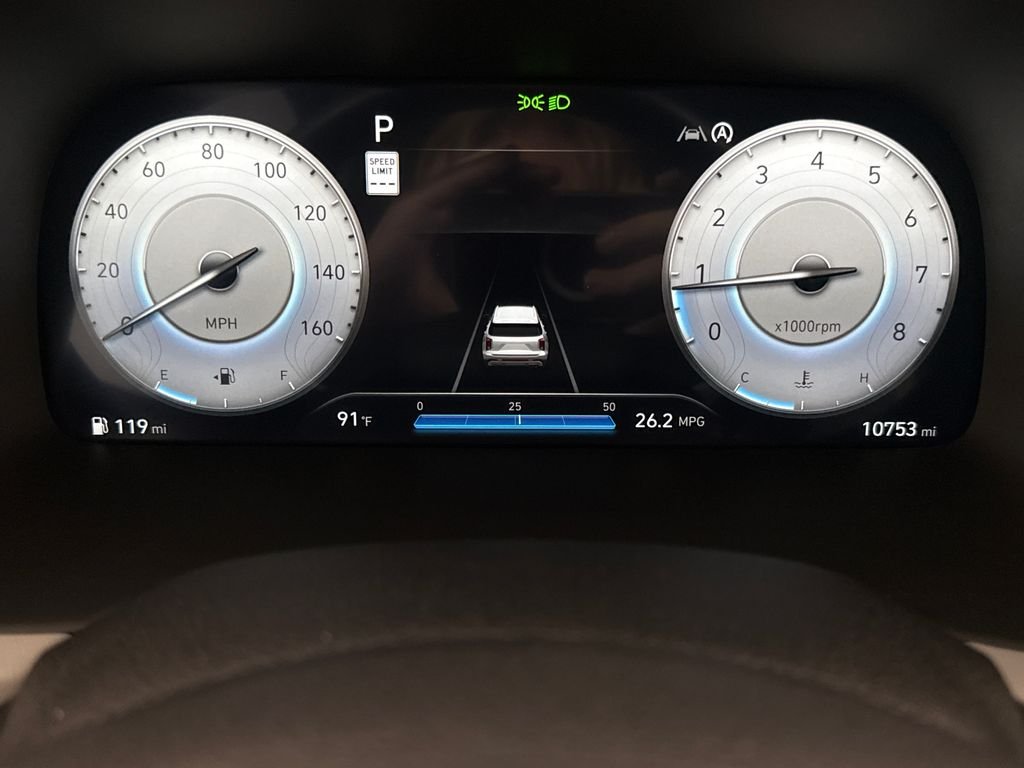 Certified Used 2025 Gray Hyundai SEL Premium image 17