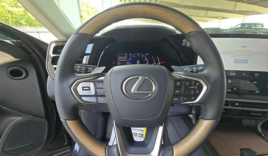 Used 2023 Black Lexus 350 Premium image 16