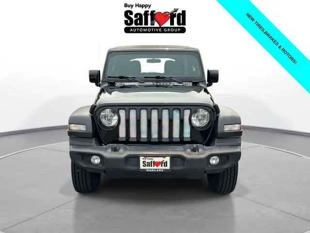 Used 2020 Black Jeep Unlimited Sport image 5