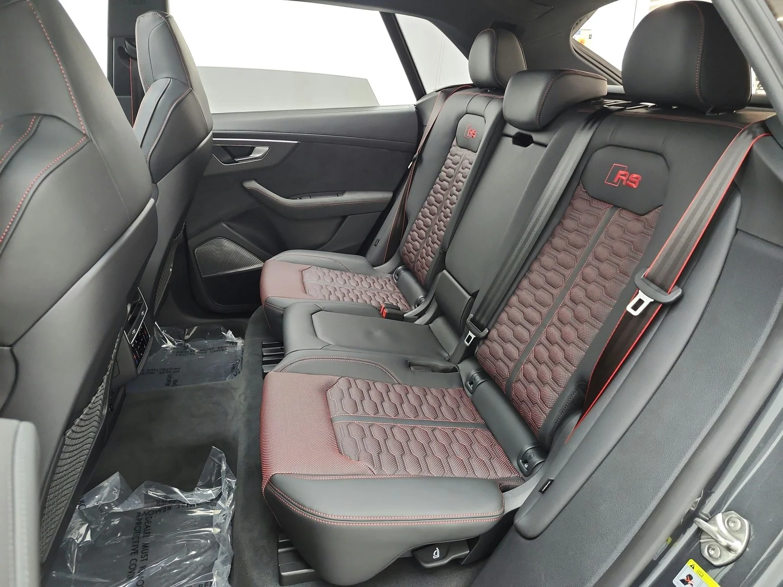 2026 Audi RS Q8 Base - Photo 15