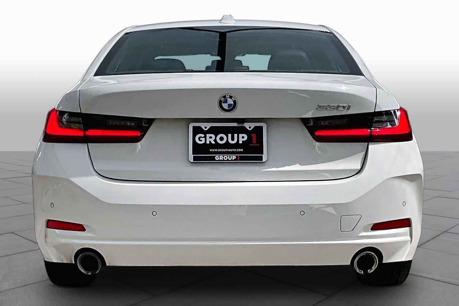 Pre-Owned 2023 BMW 330i 330i