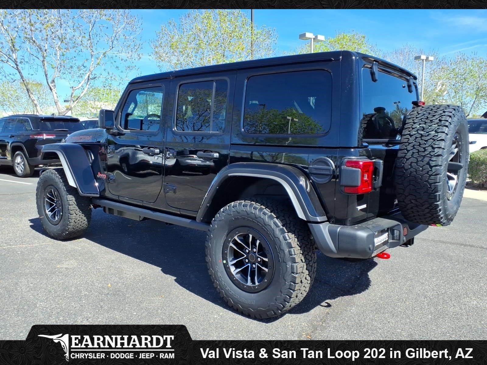 New 2026 Black Clear-Coat Exterior Paint Jeep Rubicon X image 4