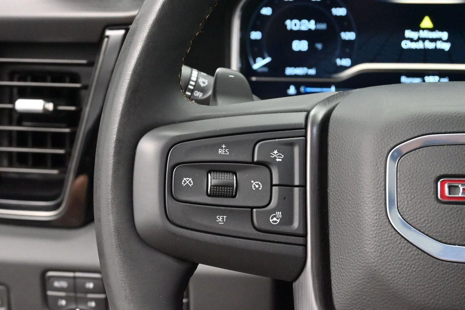 Used 2024 Onyx Black GMC AT4 image 18