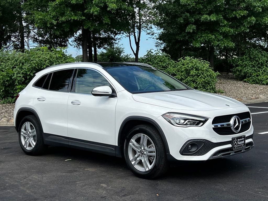 Certified Used 2021 White Mercedes-Benz GLA 250 image 3