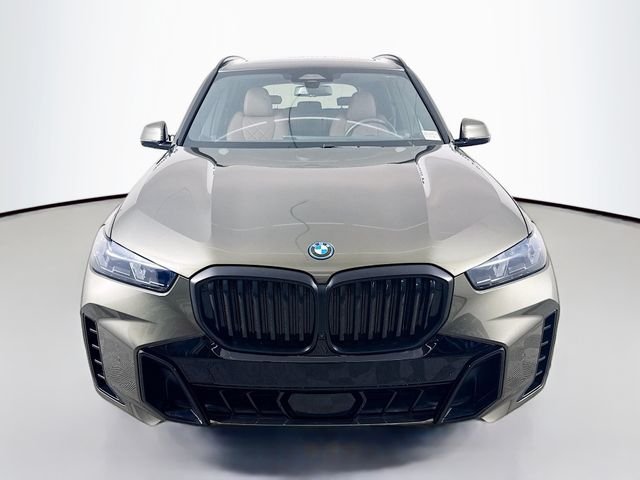 Used 2024 Green BMW xDrive50e image 2