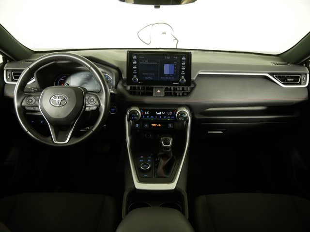 Certified Used 2021 Magnetic Gray Metallic Toyota SE image 18