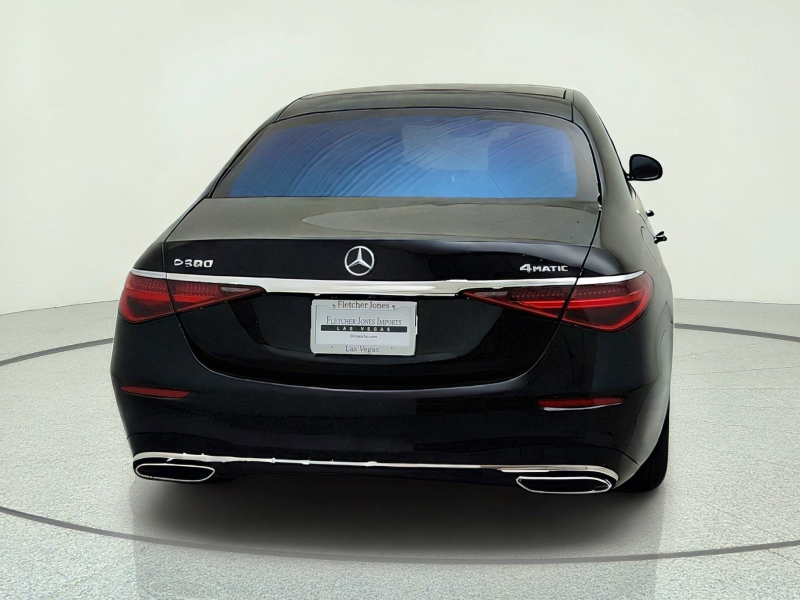 Used 2026 Obsidian Black Metallic Mercedes-Benz S 580 image 10