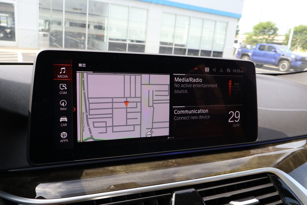 Used 2023 Black BMW i image 27