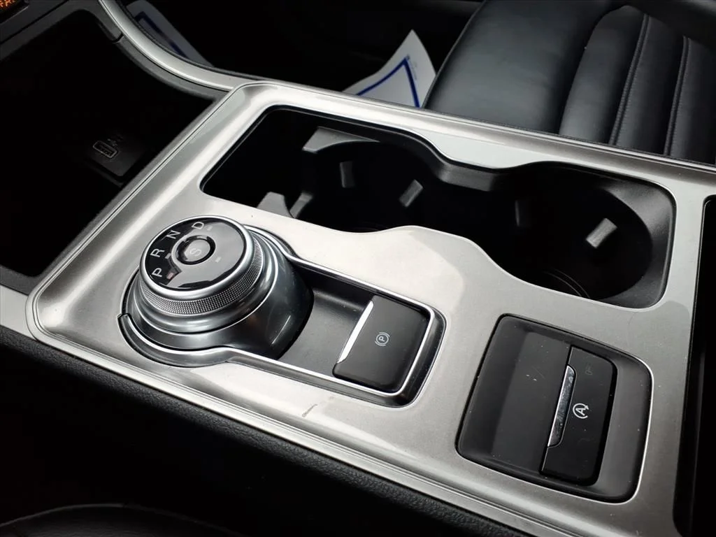 2024 Ford Edge SEL - Photo 21