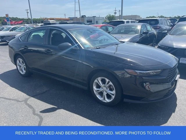 Used 2023 Black Honda LX image 1