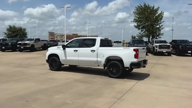 New 2026 Summit White Chevrolet LT Trail Boss image 7