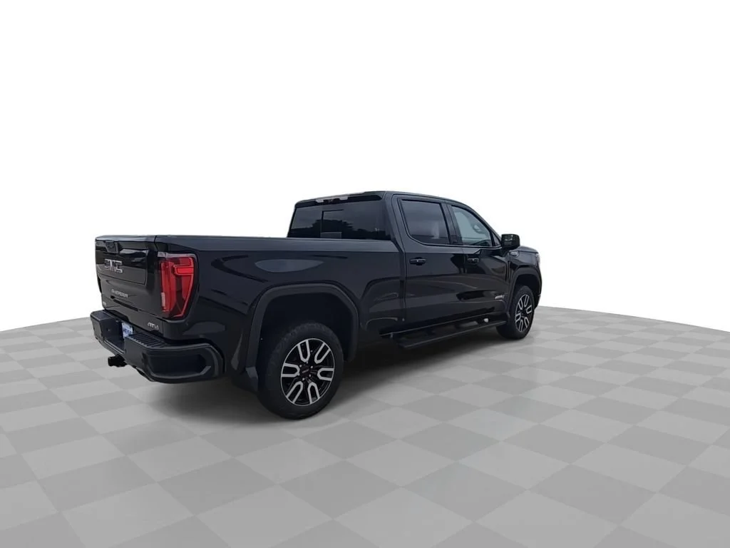 Used 2022 Onyx Black GMC AT4 image 8