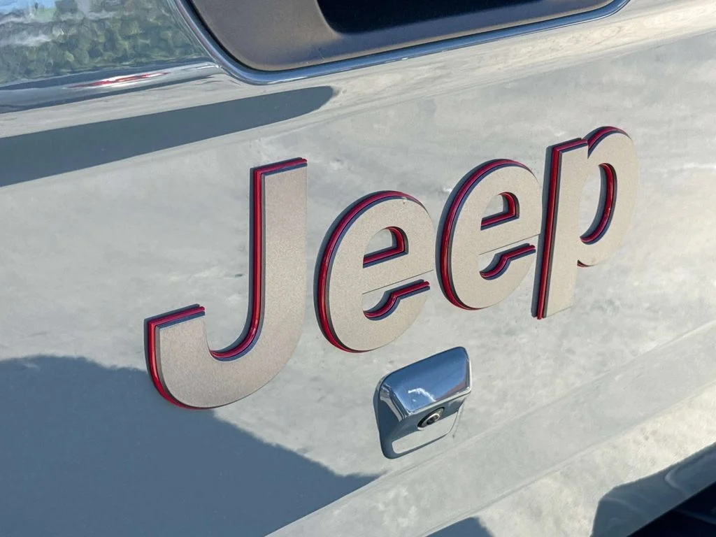 New 2026 Anvil Clearcoat Jeep Rubicon image 5