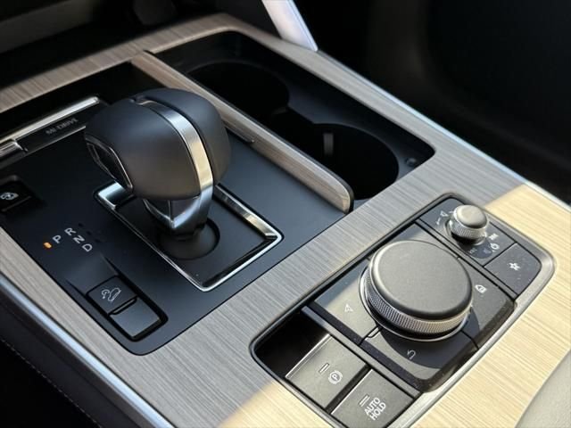 2025 Mazda CX-90 Preferred Package - Photo 13