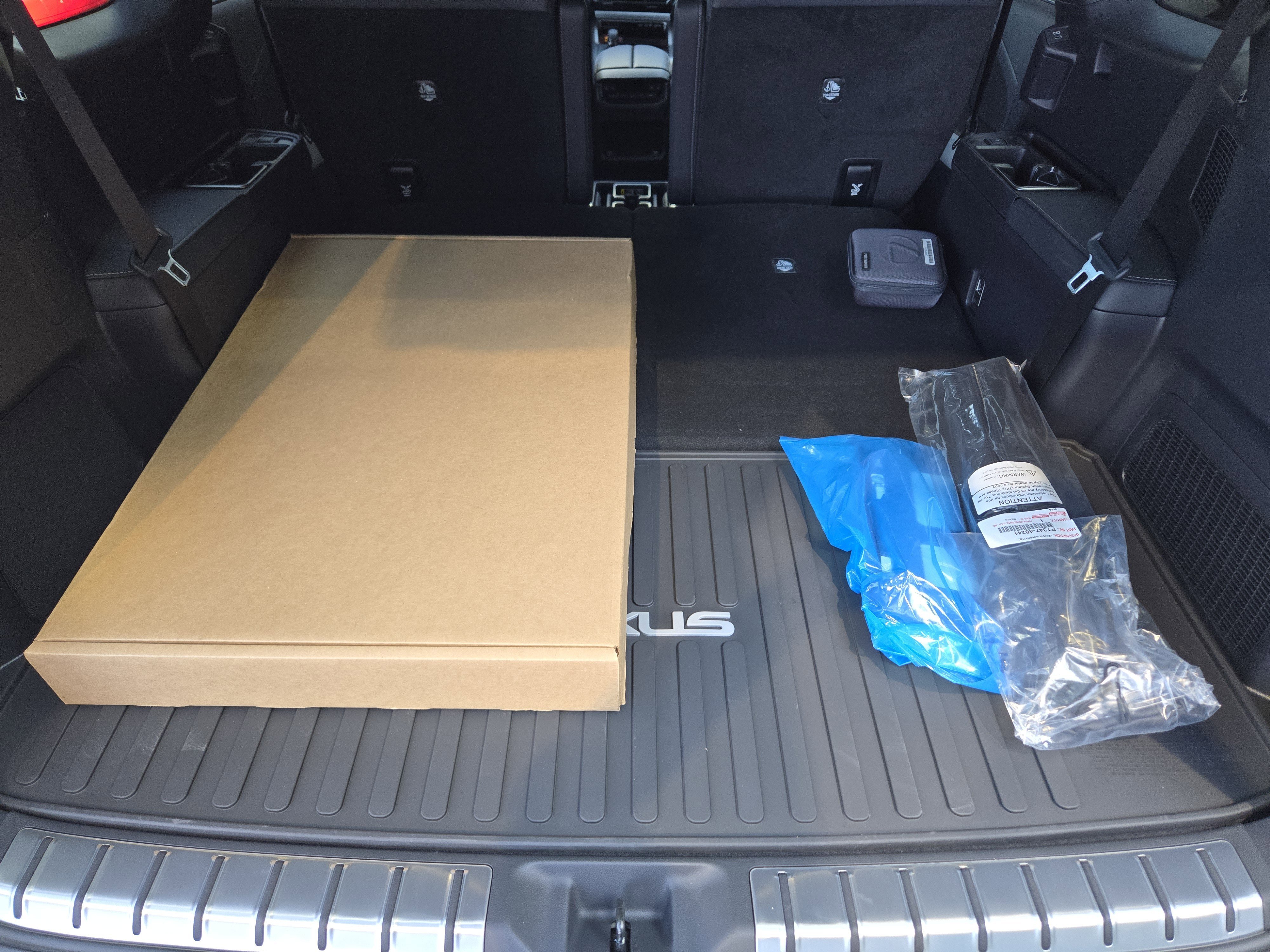 New 2026 Wind Chill Pearl Lexus F SPORT PERFORMANCE PREMIUM AWD image 21