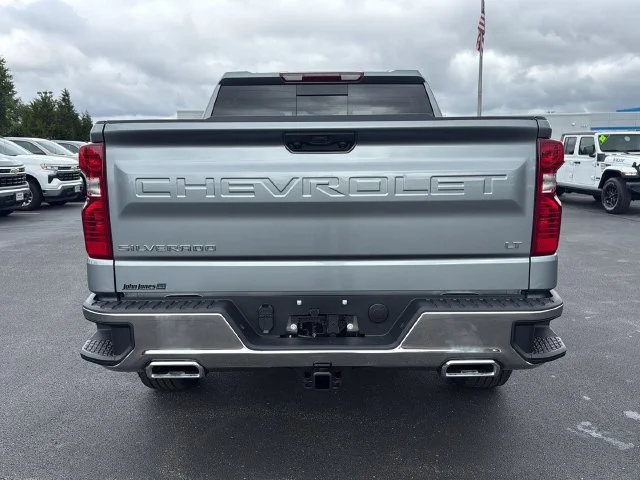 New 2026 Sterling Gray Metallic Chevrolet LT image 21