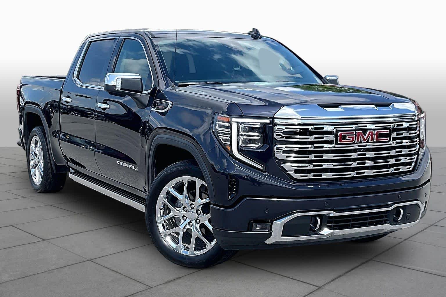 Used 2023 Titanium Rush Metallic GMC Denali image 3