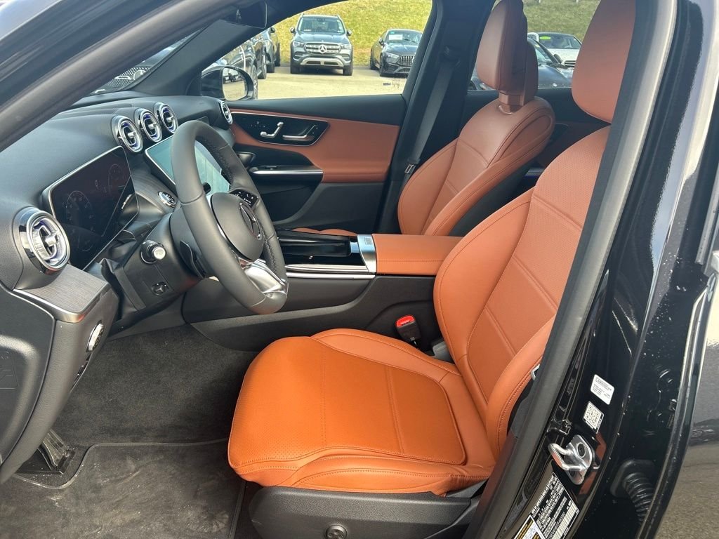 2026 Mercedes-Benz GLC Base - Photo 9