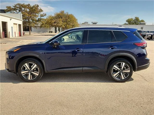 Used 2026 Blue Nissan  image 2
