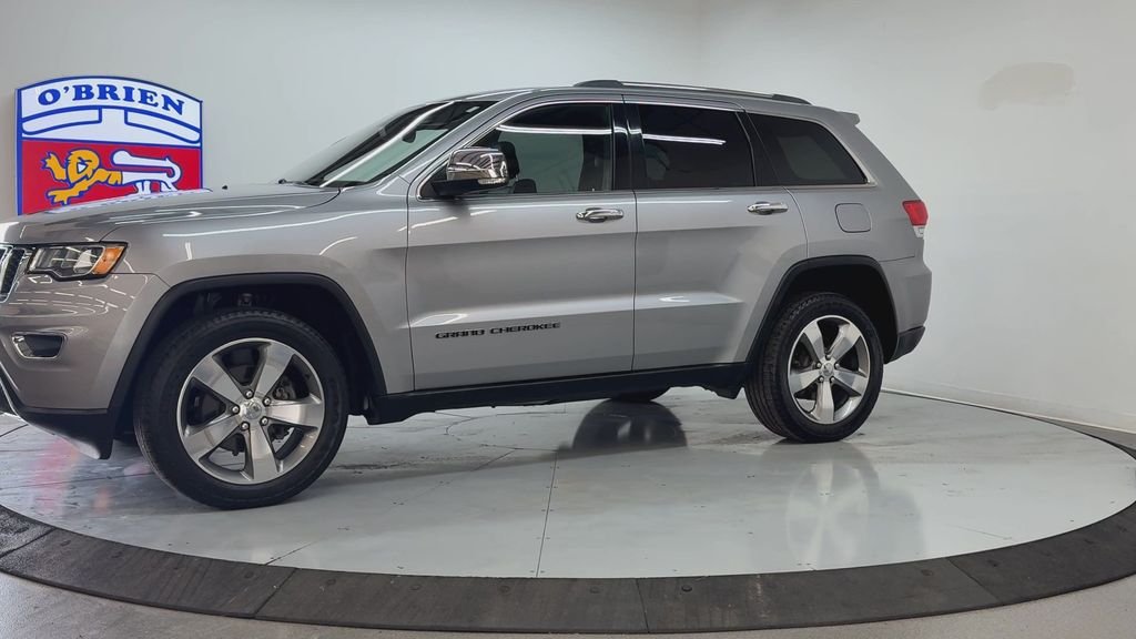 Used 2018 Billet Silver Metallic Jeep Limited image 8