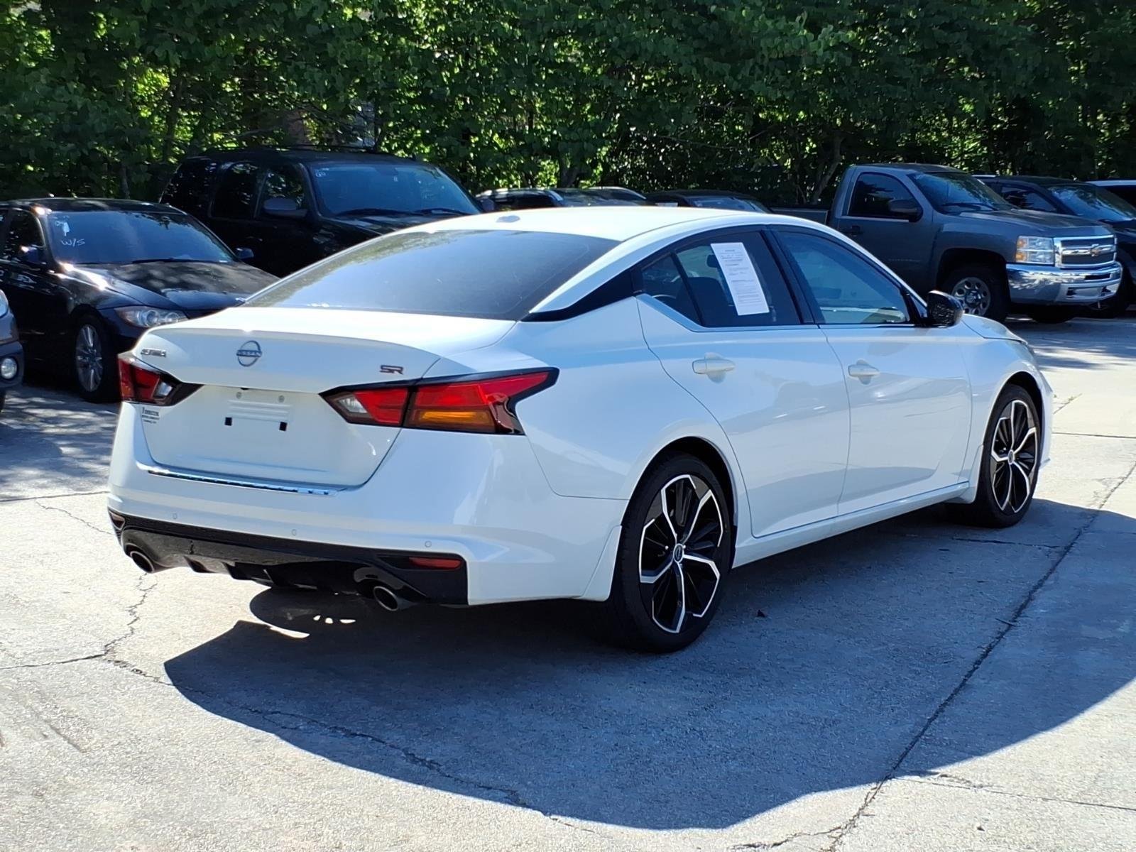 Used 2023 Pearl White Tricoat Nissan 2.5 SR image 8