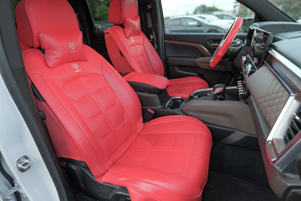Used 2024 Summit White GMC Denali image 37
