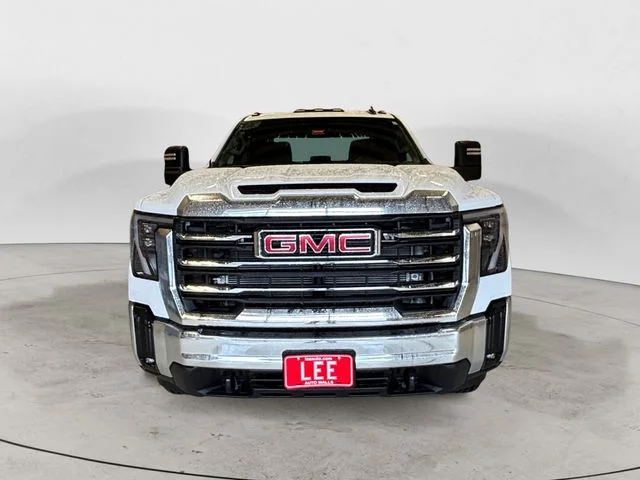 New 2026 White GMC SLE image 9
