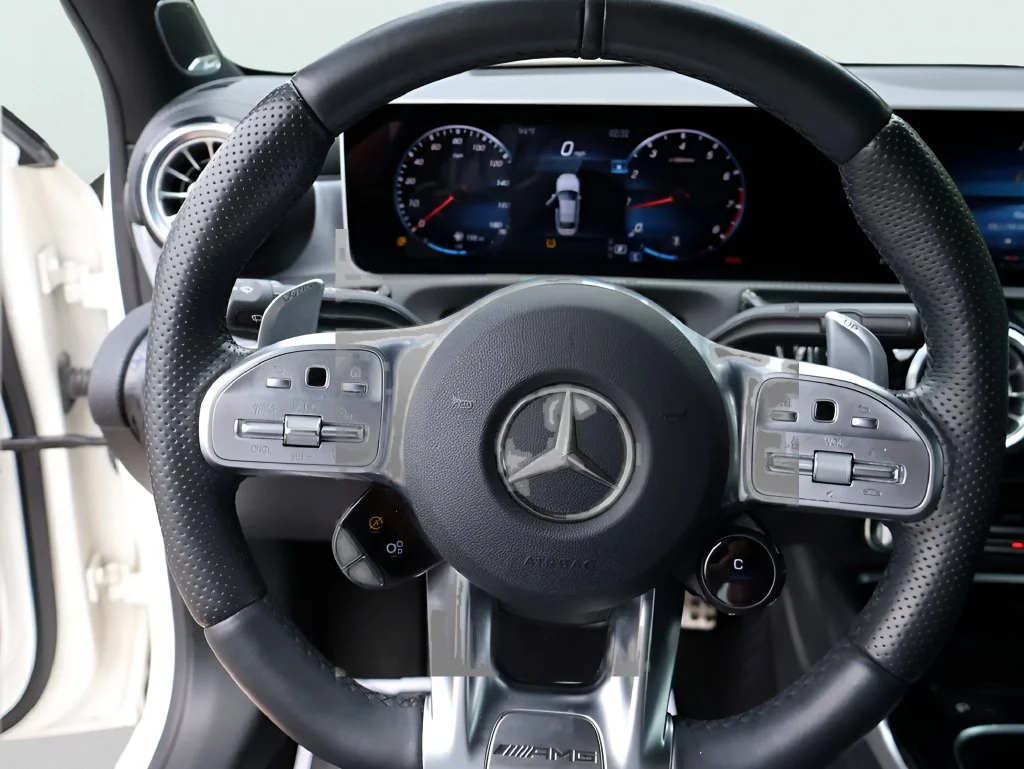 Used 2020 Polar White Mercedes-Benz Base image 32