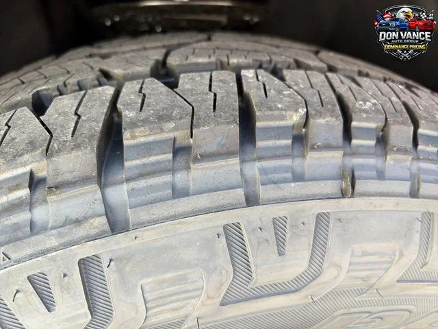 New 2026 Gray Ford Tremor image 29
