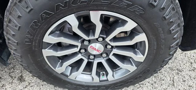 Used 2023 Blue GMC AT4 image 14