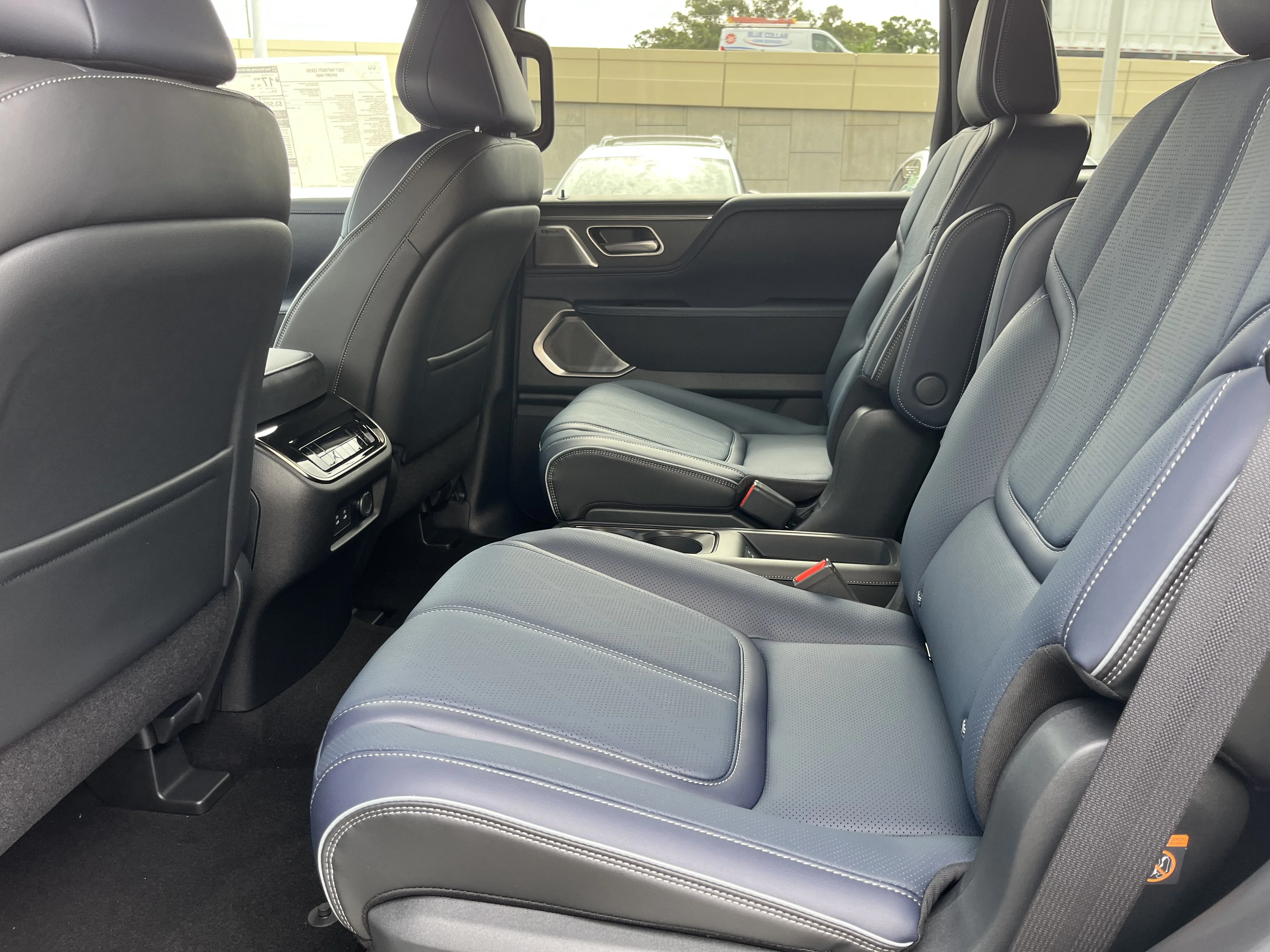 New 2027 Radiant White INFINITI SPORT image 14