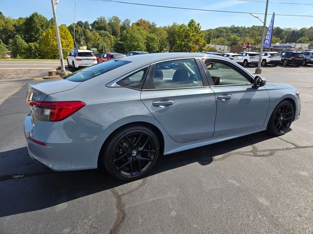 Used 2022 Gray Honda Touring image 8