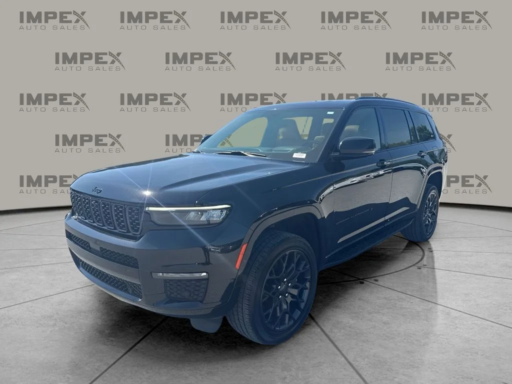 Used 2025 Black Jeep Summit image 1