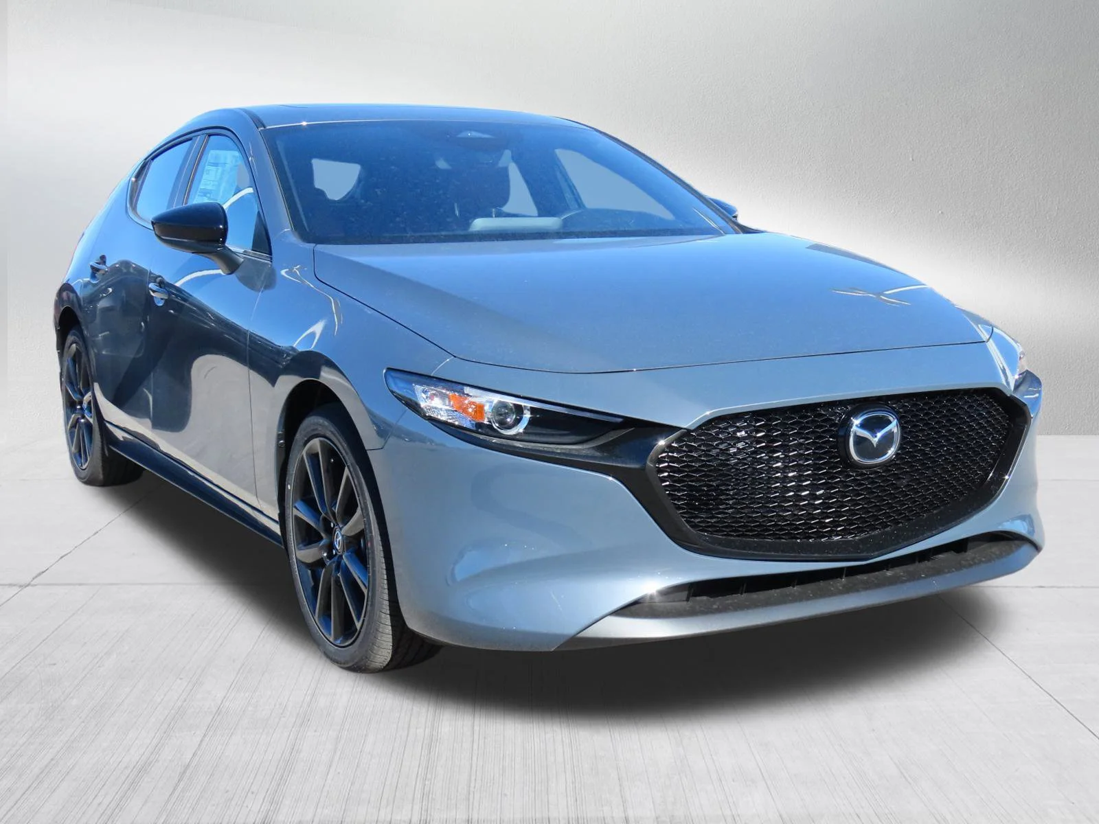 2026 Mazda CX-3 2.5 Carbon Ed. AT 5-Door SKYACTIV AWD's photo