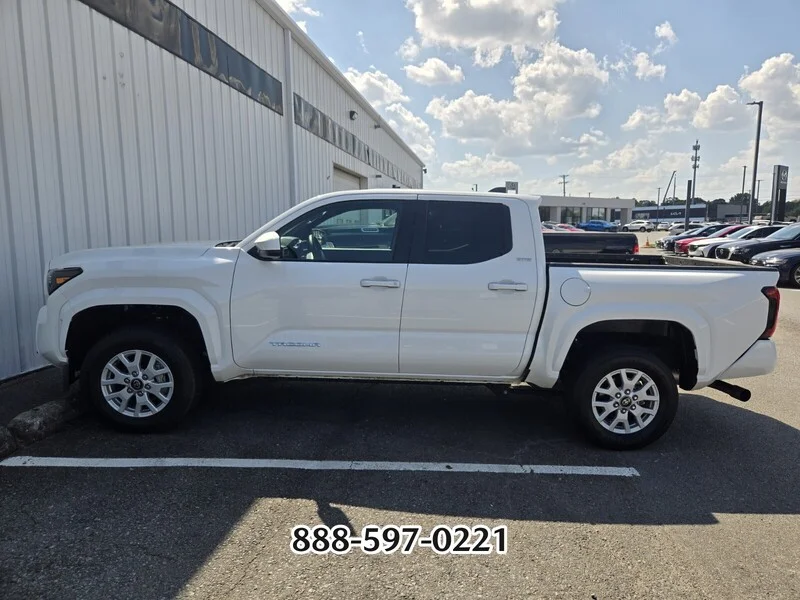 Used 2025 Toyota Tacoma SR5 with VIN 3TMLB5JN9SM092837 for sale in Little Rock