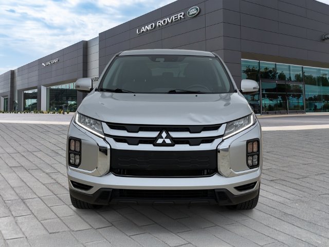 Used 2022  Mitsubishi 2.0 SE image 8