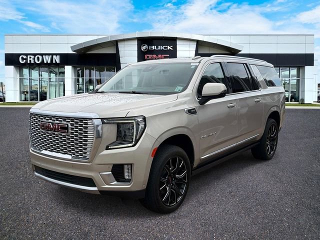 2023 GMC Yukon Denali 2WD's photo