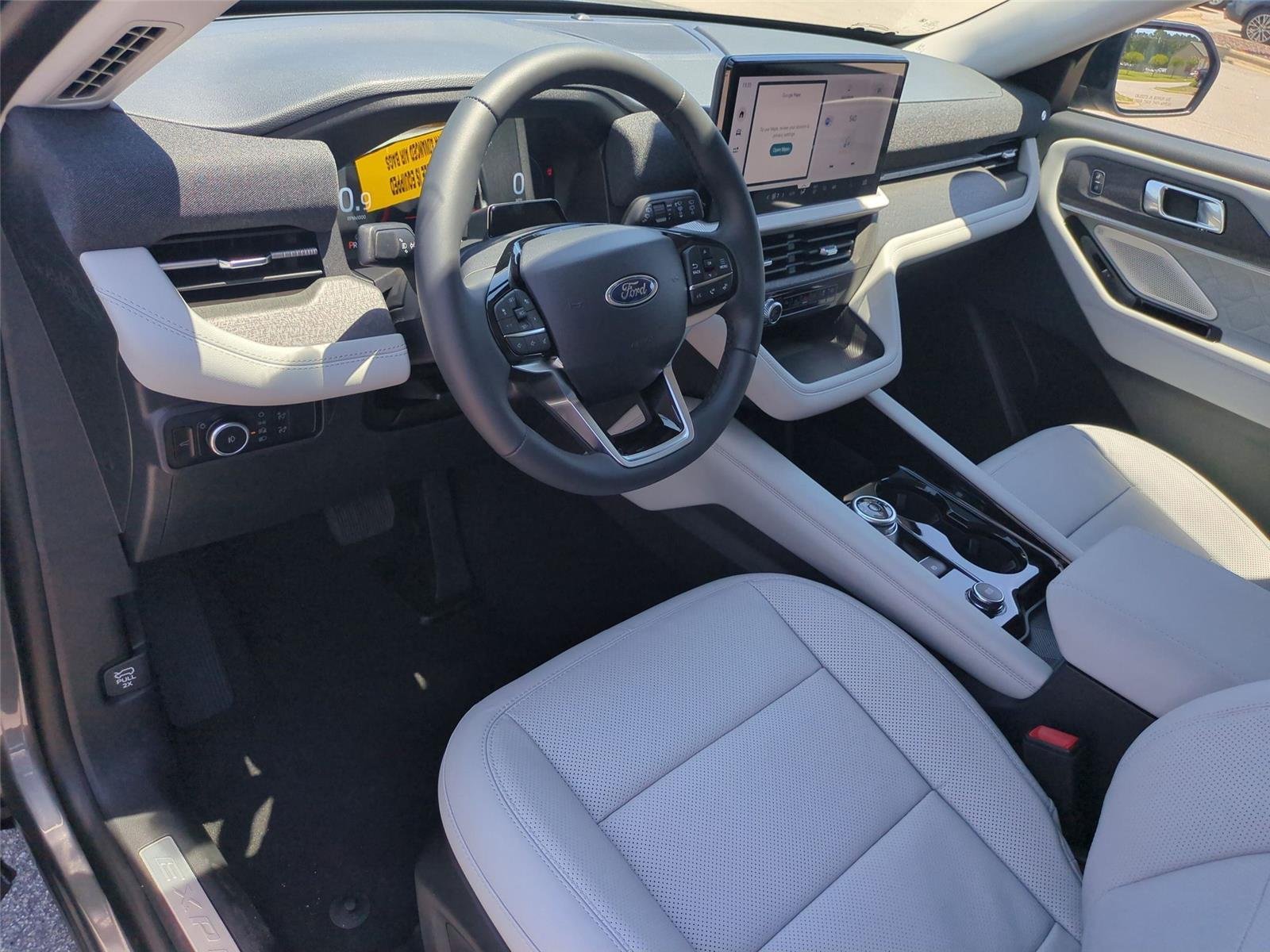 New 2026 Carbonized Gray Metallic Ford Platinum™ image 19