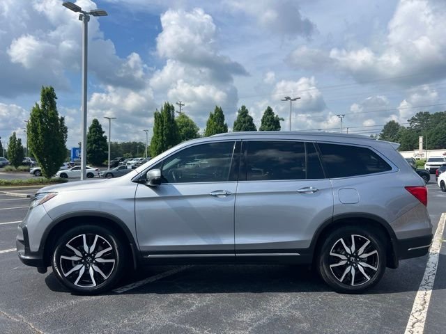 Certified Used 2019 Lunar Silver Metallic Honda Elite image 11